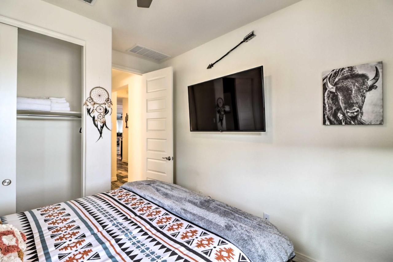 Stunning Goodyear Vacation Rental With Private Pool! エクステリア 写真